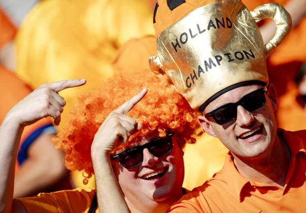 BERLIN - Fans during the UEFA EURO, EM, Europameisterschaft,Fussball 2024 group D match between the Netherlands and Austria at the Olympiastadion on June 25, 2024 in Berlin, Germany. ANP KOEN VAN WEEL UEFA EURO 2024 2024 xVIxANPxSportx xxANPxIVx 502038481 originalFilename: 502038481.jpg