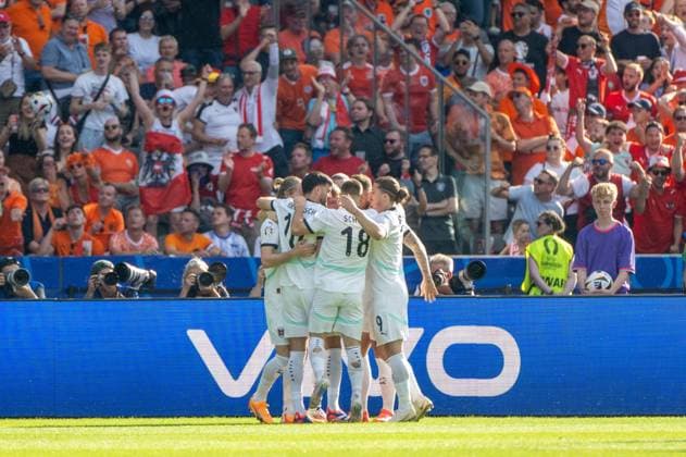 Soccer, Men, Season 2023 24, UEFA Euro EM 2024, Group D 3 Matchday in Berlin, Netherlands Austria, Austria cheers after scoring 1 0, 25 06 2024, Copyright: xMatthiasxKochx