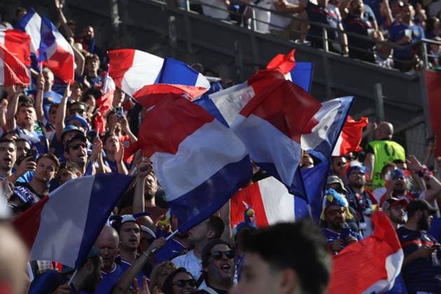 UEFA EURO, EM, Europameisterschaft,Fussball 2024: France vs Poland at BVB Stadion Dortmund. Matchday 3 Dortmund , Germany 25.06.2024: France fans flags during the UEFA EURO 2024 Matchday 3, group stage D football match between France vs Poland at BVB Stadion Dortmund. Dortmund BVB Stadion Dortmund Germany Germany Copyright: xmarcoxiacobucci