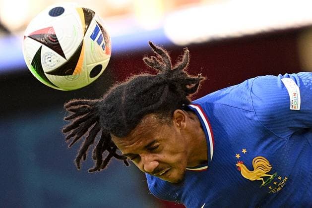 Germany Soccer Euro 2024 France - Poland 8716265 25.06.2024 France s Jules Kounde heads the ball during the UEFA EURO, EM, Europameisterschaft,Fussball 2024 Group D soccer match between France and Poland at the BVB Stadion Dortmund, in Dortmund, Germany. Alexey Filippov Sputnik Dortmund Germany  Copyright: xAlexeyxFilippovx
