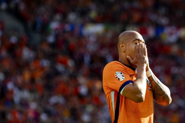 BERLIN - Donyell Malen of Holland during the UEFA EURO, EM, Europameisterschaft,Fussball 2024 group D match between the Netherlands and Austria at the Olympiastadion on June 25, 2024 in Berlin, Germany. ANP KOEN VAN WEEL UEFA EURO 2024 2024 xVIxANPxSportx xxANPxIVx 502042804 originalFilename: 502042804.jpg