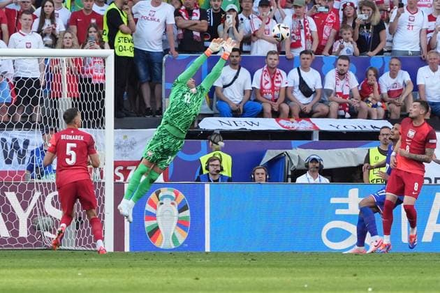 Goalkeeper Lukasz Skorupski Poland, Poland, Polska, 12 catches Dortmund 25 06 2024 France vs Poland, EURO2024 M32, Group D, EM Arena Dortmund