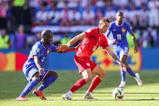 25.06.2024 DORTMUND, NIEMCY (DORTMUND, GERMANY ) WESTFALENSTADION PILKA NOZNA (FOOTBALL) UEFA EURO, EM, Europameisterschaft,Fussball 2024 - FAZA GRUPOWA ( GROUP STAGE ) MECZ FRANCJA - POLSKA ( GAME FRANCE - POLAND ) NZ JAKUB KIWIOR FOTO LUKASZ GROCHALA CYFRASPORT NEWSPIX.PL --- Newspix.pl  20240625CSLG0118