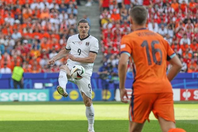 Berlin, Germany, 25 06 2024 Olympiastadion European Football Championship 2024, Group D, Netherlands Austria Marcel Sabitzer 9, Austria and Joey Veerman 16, Netherlands Copyright: xdtsxNachrichtenagenturx dts_41707