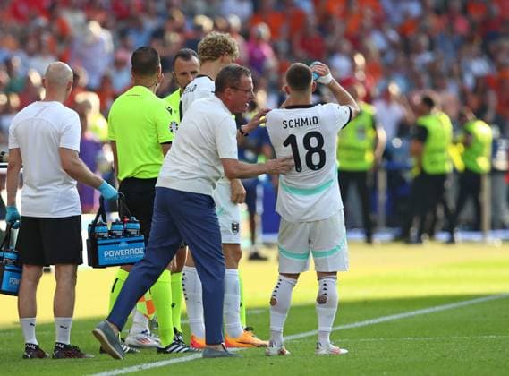 25 06 2024, xtgx, European Football Championship 2024, Netherlands Austria emspor, v l Coach Ralf Rangnick Austria , Romano Schmid Austria UEFA REGULATIONS PROHIBIT ANY USE OF PHOTOGRAPHS as IMAGE SEQUENCES and or QUASI VIDEO Berlin