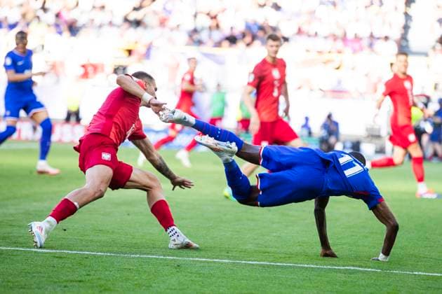 UEFA EURO 2024 France Poland 25 06 2024 Jakub Kiwior Poland, 14 with the foul on Ousman Dembele France, 11 UEFA EURO 2024 France Poland BVB Stadion Dortmund, Dortmund, on 25 06 2024 Copyright: xBEAUTIFULxSPORTS Meuselx