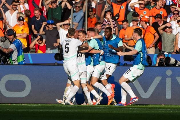 Romano Schmid Austria, 18 and team around Stefan Posch Austria, 05 , Christoph Baumgartner Austria, 19 , Kevin Danso Austria, 04 celebrate the goal for 1 2, GER, Netherlands NED vs Austria AUT , European Football Championship, UEFA EURO 2024, Group D, Matchday 3, 25 06 2024 GER, Netherlands NED vs Austria AUT , European Football Championship, UEFA EURO 2024, Group D, Matchday 3, 25 06 2024 Berlin Copyright: xEibner-Pressefoto Memmlerx EP_MMR