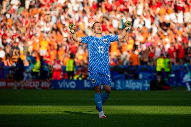 Patrick Pentz Austria, 13 celebrates the goal for 2 3, GER, Netherlands NED vs Austria AUT , European Football Championship, UEFA EURO 2024, Group D, Matchday 3, 25 06 2024 GER, Netherlands NED vs Austria AUT , European Football Championship, UEFA EURO 2024, Group D, Matchday 3, 25 06 2024 Berlin Copyright: xEibner-Pressefoto Memmlerx EP_MMR