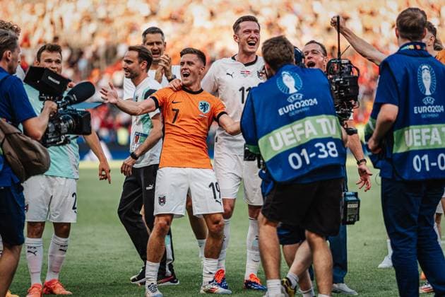 Soccer Men UEFA European Football Championship 2024 Group D Netherlands vs Austria 25 06 2024 f l Christoph Baumgartner 19, Austria Michael Gregoritsch 11, Austria and coach Ralf Rangnick Austria celebrate the victory Berlin Olympiastadion Berlin Germany