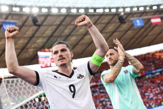 SOCCER - UEFA EURO, EM, Europameisterschaft,Fussball 2024 BERLIN,GERMANY,25.JUN.24 - UEFA EURO 2024, group stage, Austria vs Netherlands. Image shows the rejoicing of Marcel Sabitzer and Marko Arnautovic (AUT).  GEPAxpictures xArminxRauthner