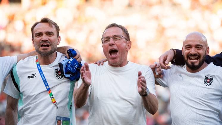 Ralf Rangnick Austria, coach and coaching team celebrate victory and entry into the round of 16 as group winners, GER, Netherlands NED vs Austria AUT , European Football Championship, UEFA EURO 2024, Group D, Matchday 3, 25 06 2024 GER, Netherlands NED vs Austria AUT , European Football Championship, UEFA EURO 2024, Group D, Matchday 3, 25 06 2024 Berlin Copyright: xEibner-Pressefoto Memmlerx EP_MMR