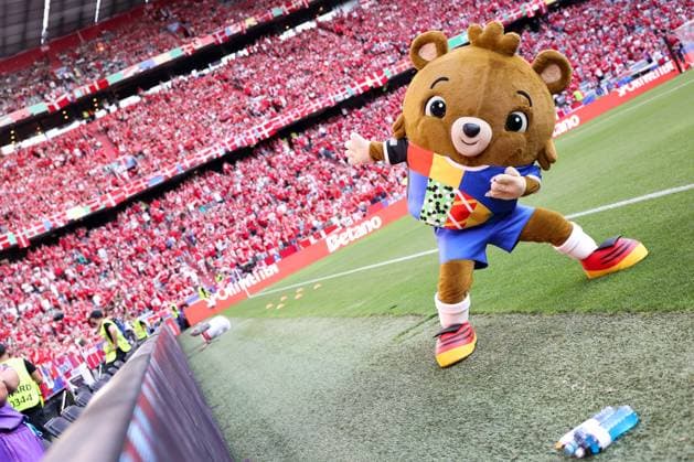 Soccer UEFA EURO 2024 Group Stage 3 Matchday Denmark Serbia on 25 06 2024 at the Munich Football Arena in Munich Albärt Mascot EURO 2024 xMSx