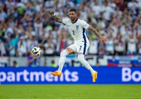 Football - UEFA EURO, EM, Europameisterschaft,Fussball 2024 - Group C - England v Slovenia COLOGNE, GERMANY - Tuesday, June 25, 2024: England s Kyle Walker during the UEFA Euro 2024 Group C match between England and Slovenia at the Müngersdorfer Stadium. (Photo by David Rawcliffe Propaganda) COLOGNE Müngersdorfer Stadium NORTH RHINE-WESTPHALIA GERMANY  Copyright: xDavidxRawcliffex P2024-06-25-England_Slovenia-32