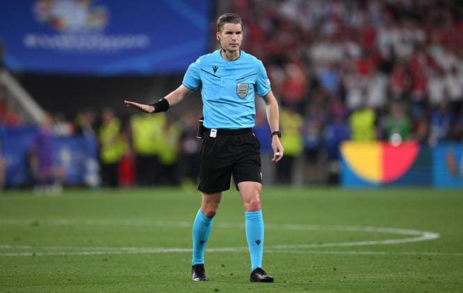 Football Euro 2024 Group C 25 06 2024 Denmark Serbia Referee Francois Letexier FRA, France