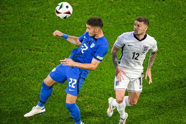 COLOGNE - (l-r) Adam Gnezda Cerin of Slovenia, Kieran Trippier of England during the UEFA EURO, EM, Europameisterschaft,Fussball 2024 group C match between England and Slovenia at the Rhein Energie stadium on June 25, 2024 in Cologne, Germany. ANP Hollandse Hoogte UEFA EURO 2024 2024 xVIxANPxSportx xGerritxvanxKeulenxIVx 502058760 originalFilename: 502058760.jpg