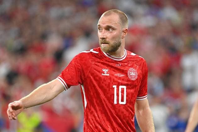 Christian ERIKSEN DEN , gestures,gives instructions,action,single image,cropped single motif,half figure,half figure group phase group C Denmark DEN Serbia SRB on 25 06 2024, Football Arena Munich Football UEFA EURO 2024 GERMANY from 14 06 2024 14 07 2024