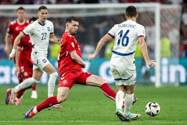 240625 Pierre Emil Hojberg of Denmark during the UEFA Euro 2024 Football Championship match between Denmark and Serbia on June 25, 2024 in Munich Photo Mathias Bergeld BILDBYRAN code MB MB0940 fotboll football soccer fotballs em europamästerskap em uefa euro uefa european football championship euro 2024 denmark serbia serbia bbeng  Copyright: MATHIASxBERGELD BB240625MB072