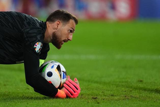 GER: England v Slovenia. UEFA EURO, EM, Europameisterschaft,Fussball 2024 Jan Oblak of Slovenia during the UEFA Euro 2024 match between England and Slovenia, Group C, date 3, played at Rhein Energie Stadium on June 25, 2024 in Koln, Germany. kpng Copyright: xBaguxBlancox xPRESSINPHOTOx PS_240625_ING_ESL_074