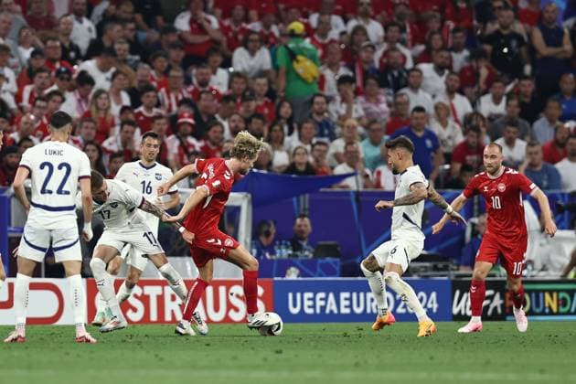 Ivan Ilic (Serbia)Morten Hjulmand (Denmark)Nemanja Gudelj (Serbia)Christian Eriksen (Denmark) during the UEFA EURO, EM, Europameisterschaft,Fussball Germany 2024 match between Denmark 0-0 Serbia at Munich Football Arena on June 25, 2024 in Munich, Germany. Noxthirdxpartyxsales  (257681677)
