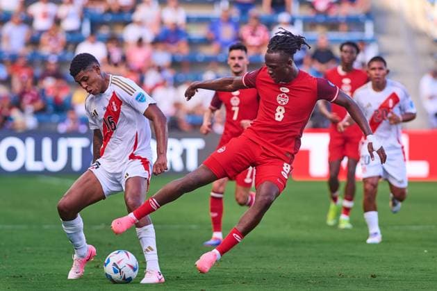Football, Copa America, Peru - Canada