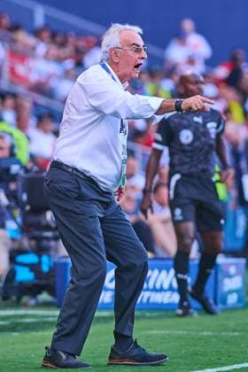RECORD DATE NOT STATED Copa America USA 2024 Peru vs Canada Jorge Fossati head coach of Peru during the game between Peru and Canada as part of the CONMEBOL Copa America USA 2024 group A, at Childrens Mercy Park Stadium, on June 25, 2024 in Kansas City, Kansas, United States. KANSAS CITY KANSAS UNITED STATES  Copyright: xJONATHANxDUENASx 20240625190129_CA_GA_2024_PER_CAN_FOSSATI188
