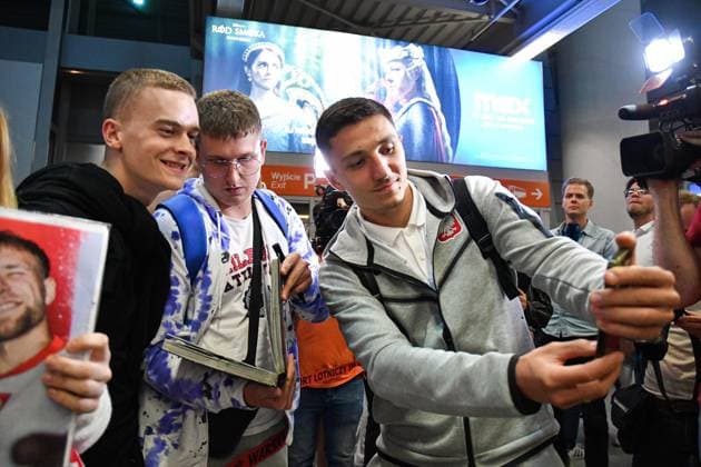 2024.06.26 Warszawa pilka nozna reprezentacja Polski Powrot reprezentacji Polski N z Bartosz Slisz Foto Pawel Bejnarowicz PressFocus 2024.06.26 Warszawa Football - Polish national team, Nationalteam Powrot reprezentacji Polski Bartosz Slisz Credit: Pawel Bejnarowicz PressFocus NEWSPIX.PL --- Newspix.pl Polish national team return from euro 2024 in Germany POLAND OUT!  20240626PB2562