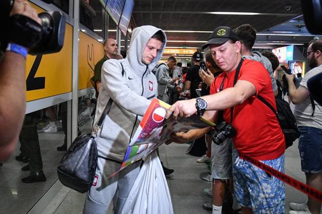 2024.06.26 Warszawa pilka nozna reprezentacja Polski Powrot reprezentacji Polski N z Sebastian Szymanski Foto Pawel Bejnarowicz PressFocus 2024.06.26 Warszawa Football - Polish national team, Nationalteam Powrot reprezentacji Polski Sebastian Szymanski Credit: Pawel Bejnarowicz PressFocus NEWSPIX.PL --- Newspix.pl Polish national team return from euro 2024 in Germany POLAND OUT!  20240626PB2567