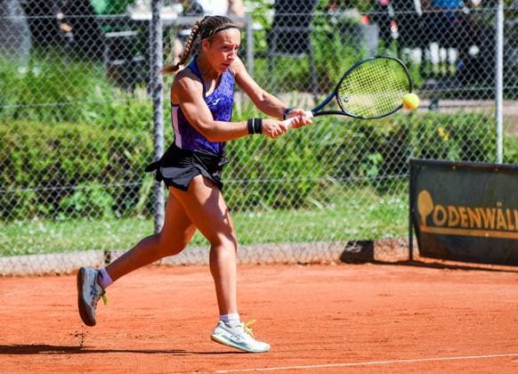 26 06 2024, xpsx, Tennis ITF Tournament, v l Viola Bedini ITA Bruchköbel Hessen Germany DEU