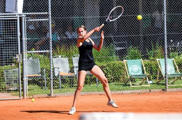 26 06 2024, xpsx, Tennis ITF Tournament, v l Alina Mokrynska UKR Bruchköbel Hessen Germany DEU