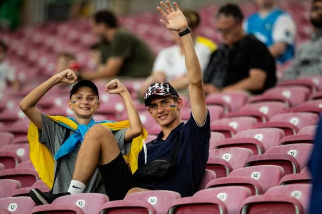 UEFA EURO 2024 Ukraine Belgium 26 06 2024 Fans of Ukraine UEFA EURO 2024 Ukraine Belgium Stuttgart Stadium, Stuttgart 26 06 2024 Copyright: xBEAUTIFULxSPORTS Buriakovx