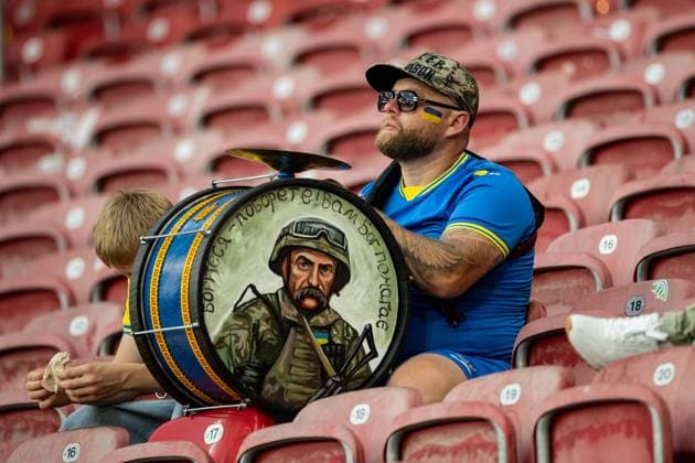 UEFA EURO 2024 Ukraine Belgium 26 06 2024 A fan of Ukraine UEFA EURO 2024 Ukraine Belgium Stuttgart Stadium, Stuttgart 26 06 2024 Copyright: xBEAUTIFULxSPORTS Buriakovx