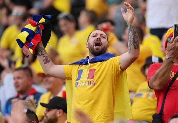 26 06 2024, European Football Championship, UEFA EURO 2024, Slovakia Romania, Group E, Arena Frankfurt, v l , Romania fans before the match Copyright: HMBxMedia