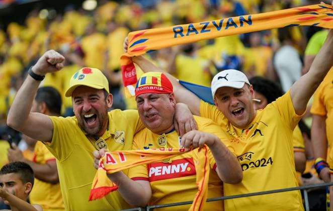 26 06 2024, xpsx, UEFA Euro 2024 preliminary round, Slovakia Romania v l DFL DFB REGULATIONS PROHIBIT ANY USE OF PHOTOGRAPHS as IMAGE SEQUENCES and or QUASI VIDEO emspor Frankfurt