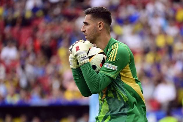 Belgium s goalkeeper Koen Casteels pictured during a soccer game between Ukraine and Belgian national soccer team Red Devils, Wednesday 26 June 2024 in Stuttgart, Germany, the third match in the group stage of the UEFA EURO, EM, Europameisterschaft,Fussball 2024 European championships. DIRKxWAEM  x95324006x