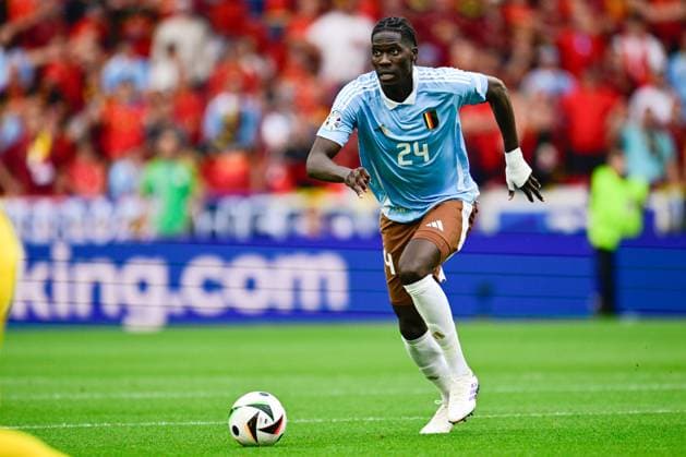 Ukraine v Belgium Group E - UEFA EURO, EM, Europameisterschaft,Fussball 2024 STUTTGART, GERMANY - JUNE 26 : Onana Amadou midfielder of Belgium during the UEFA EURO 2024 European Football Championship tournament group E stage match between Ukraine and Belgium at Stuttgart Arena on June 26, 2024 in Stuttgart, Germany, 26 06 2024 Stuttgart Germany  Copyright: xPeterxDexVoechtx