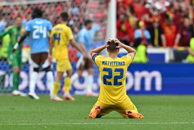 240626 EURO2024 UKRAINE VS BELGIUM Mykola Matviyenko (22) of Ukraine reacts during a soccer game between the national teams of Ukraine and Belgium, called the Red Devils on the third matchday in Group E in the group stage of the UEFA EURO, EM, Europameisterschaft,Fussball 2024 tournament , on Wednesday 26 June 2024 in Stuttgart , Germany . PHOTO SPORTPIX David Catry STUTTGART GERMANY  Copyright: xx 469872