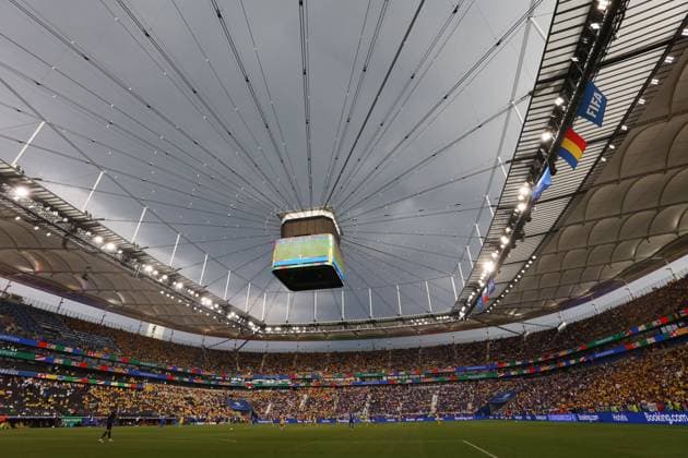 A general view of the stadium during the game as dark clouds cover the sky Slovakia v Romania, UEFA European Championship, EM, Europameisterschaft 2024, Group E, Football, Frankfurt Arena, Frankfurt am Main, Germany - 26 Jun 2024 EDITORIAL USE ONLY No use with unauthorised audio, video, data, fixture lists, club league logos or live services. Online in-match use limited to 120 images, no video emulation. No use in betting, games or single club league player publications. Copyright: xKieranxMcManus Shutterstockx 14555603ar