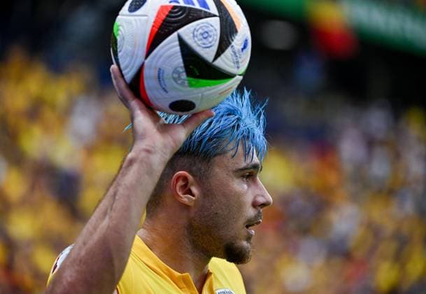 26 06 2024, xpsx, UEFA Euro 2024 preliminary round, Slovakia Romania v l Andrei Florin Ratiu Romania Romania DFL DFB REGULATIONS PROHIBIT ANY USE OF PHOTOGRAPHS as IMAGE SEQUENCES and or QUASI VIDEO emspor Frankfurt