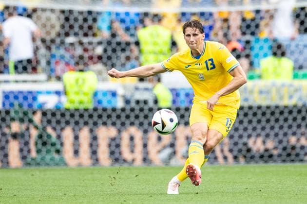 UEFA EURO 2024 Ukraine Belgium 26 06 2024 Illia Zabarniy Ukraine, 13 UEFA EURO 2024 Ukraine Belgium Stuttgart Stadium, Stuttgart 26 06 2024 Copyright: xBEAUTIFULxSPORTS Buriakovx