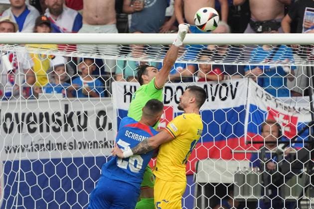 Goalkeeper Goalie Florin Nita Romania Romania, 01 clears Frankfurt 26 06 2024 Slovakia vs Romania, EURO2024 M33 Group E, EM Arena Frankfurt