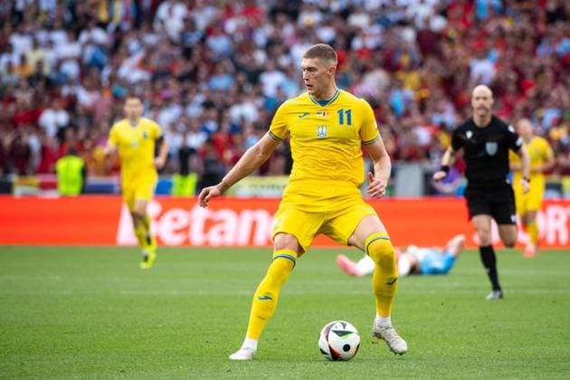 Artem Dovbyk Ukraine, 11 on the ball, GER, Ukraine UKR vs Belgium BEL , European Football Championship, UEFA EURO 2024, Group E, Matchday 3, 26 06 2024 GER, Ukraine UKR vs Belgium BEL , European Football Championship, UEFA EURO 2024, Group E, Matchday 3, 26 06 2024 Stuttgart Copyright: xEibner-Pressefoto Memmlerx EP_MMR