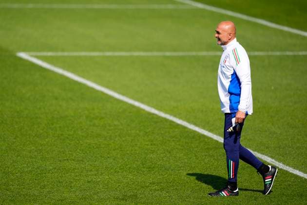 Italy& x2019;s head coach Luciano Spalletti during training session at the base camp in Iserlohn on June 26, 2024, UEFA EURO, EM, Europameisterschaft,Fussball 2024, Iserlohn, Germany - - Soccer .  Copyright: xFabioxFerrari LaPressex
