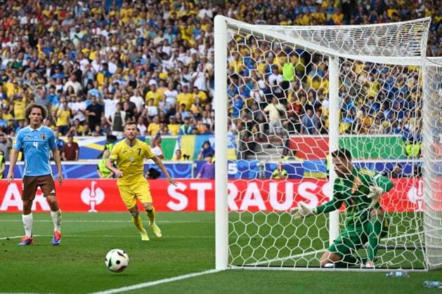 Ukraine v Belgium Group E - UEFA EURO, EM, Europameisterschaft,Fussball 2024 STUTTGART, GERMANY - JUNE 26 : Casteels Koen goalkeeper of Belgium during the UEFA EURO 2024 European Football Championship tournament group E stage match between Ukraine and Belgium at Stuttgart Arena on June 26, 2024 in Stuttgart, Germany, 26 06 2024 Stuttgart Germany  Copyright: xPeterxDexVoechtx