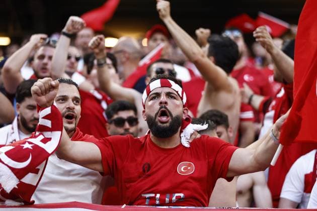HAMBURG, Volksparkstadium ,26-06-2024 , European Football Championship Euro2024, Group stage match no.36 between Czechia and Turkiye, Turkiye fans Czechia - Turkiye (Euro2024)  x25605667x Copyright: