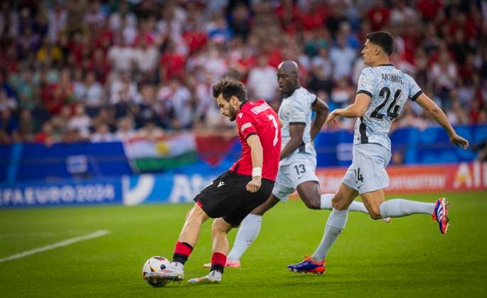 Gelsenkirchen, Germany 26th Jun 2024 Goal for 1 0 by Khvicha Kvaratskhelia GEO Danilo POR Antonio Silva POR Georgia Georgia Portugal Portugal 26 06 2024