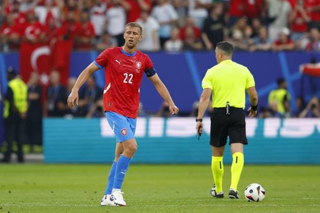HAMBURG, Volksparkstadium ,26-06-2024 , European Football Championship Euro2024, Group stage match no.36 between Czechia and Turkiye, Czechia player Tomas Soucek disappointed Czechia - Turkiye (Euro2024)  x25606144x Copyright: