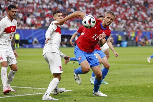 HAMBURG, Volksparkstadium ,26-06-2024 , European Football Championship Euro2024, Group stage match no.36 between Czechia and Turkiye, Czechia player Tomas Soucek Czechia - Turkiye (Euro2024)  x25606166x Copyright: