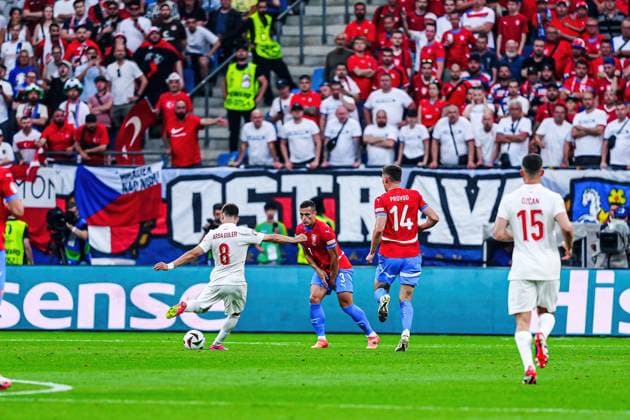 Goal kick goal chance Arda Gueler Turkey, 08 GER, Czech Republic vs Turkey, European Football Championship, UEFA Euro 2024, Matchday 3, 26 06 2024 GER, Czech Republic vs Turkey, European Football Championship, UEFA Euro 2024, Matchday 3, 26 06 2024 Hamburg Copyright: xEibner-Pressefoto MarcelxvonxFehrnx EP_MFN