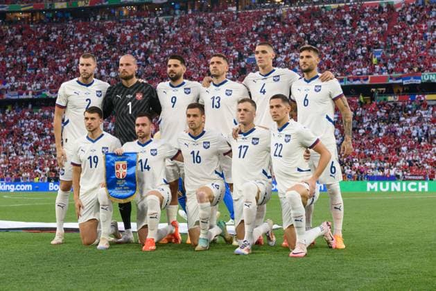 Munich, Germany, June 25th 2024: Team photo of Serbia before the UEFA EURO, EM, Europameisterschaft,Fussball 2024 Group C football match between Denmark and Serbia at Arena Munich, Germany. (Sven Beyrich SPP)  Copyright: xSvenxBeyrich SPPx spp-en-SvBe-20240625-D75_5424