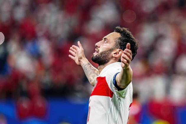 Goal celebration Hakan Calhanoglu Turkey, 10 after goal to 0 1 GER, Czech Republic vs Turkey, European Football Championship, UEFA Euro 2024, match day 3, 26 06 2024 GER, Czech Republic vs Turkey, European Football Championship, UEFA Euro 2024, match day 3, 26 06 2024 Hamburg Copyright: xEibner-Pressefoto MarcelxvonxFehrnx EP_MFN